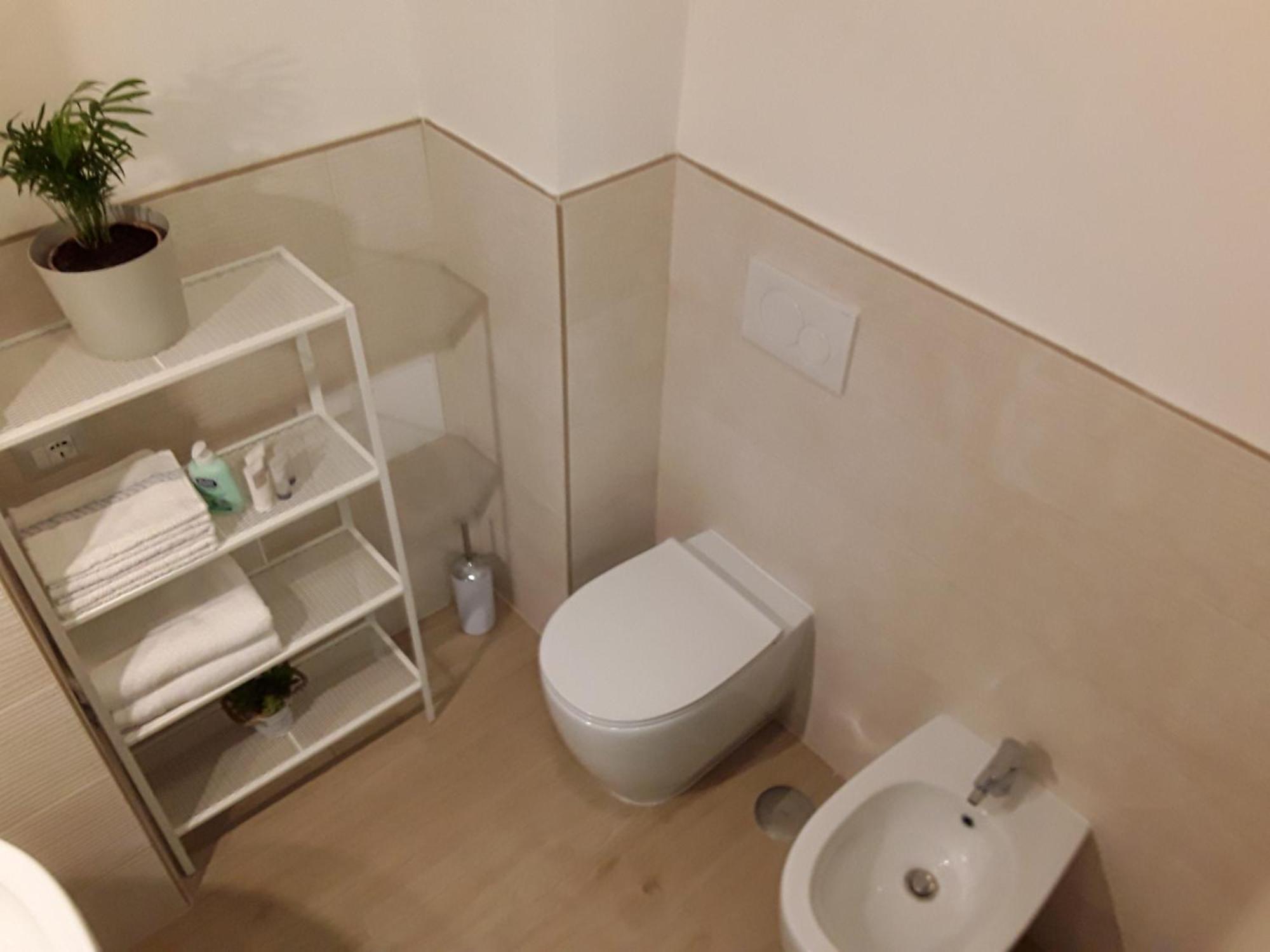Quarta Strada Apartment ชิวิตาเวกเกีย ภายนอก รูปภาพ