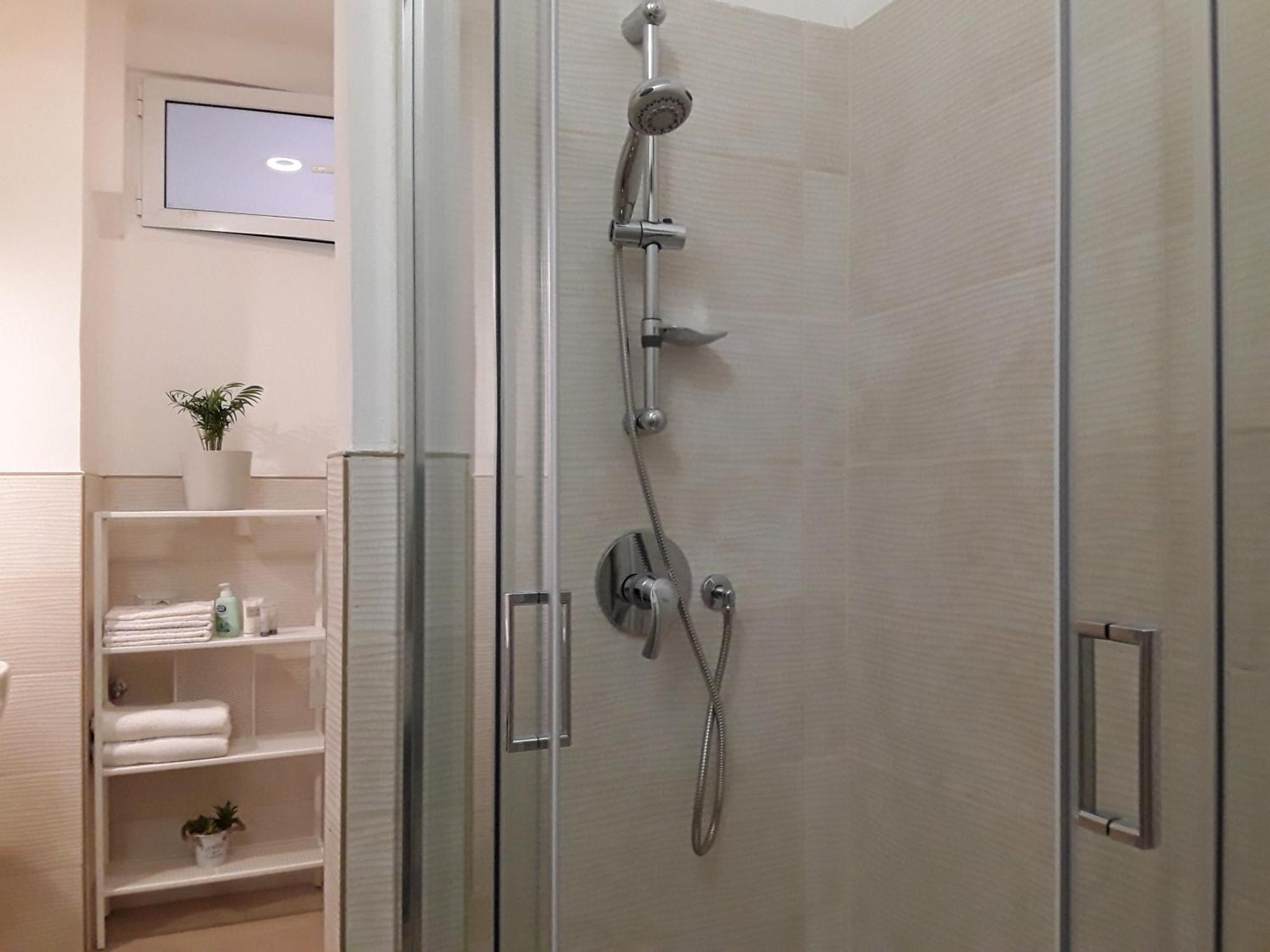 Quarta Strada Apartment ชิวิตาเวกเกีย ภายนอก รูปภาพ